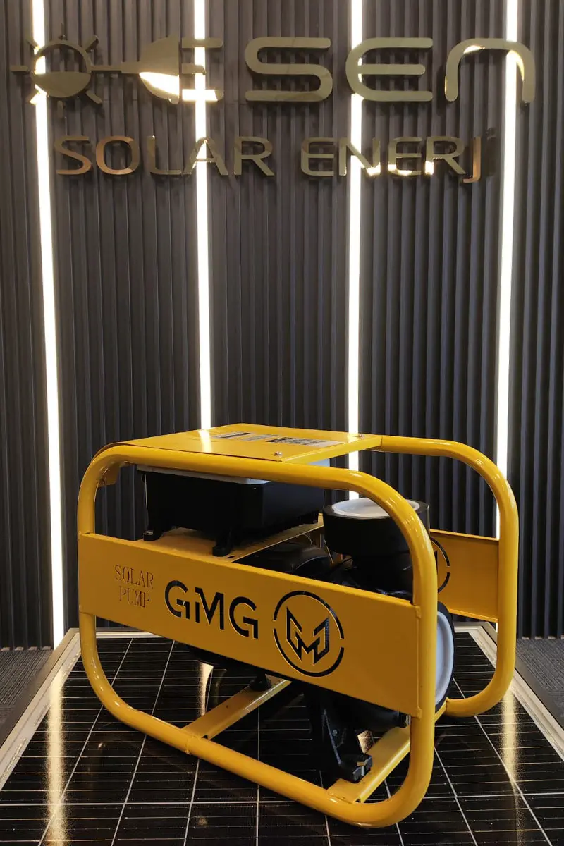 110 Volt - 400 Volt Arası Çalışabilen 2500 Watt Maks. 25 Metre 90 Ton Serisi Sürücülü Şamandıralı Dörtlük Çıkış Salyangoz Su Pompası-detail